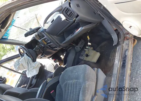 2001 Chevrolet S-10 Ls из США, поврежденный, VIN 1GCCT19W518146365